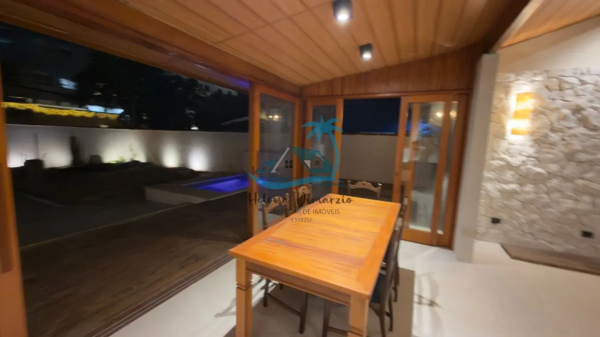 Imagem Casa térrea a venda no melhor bairro de Ubatuba, Barra da Lagoa, próximo à rua Guarani.