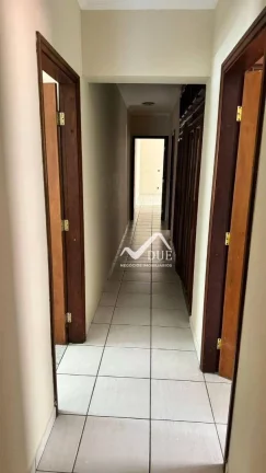 Imagem Apartamento com 3 quartos a 1/2 quadra da praia à venda, 210 m² por R$ 1.810.000 - Embaré - Santos/SP