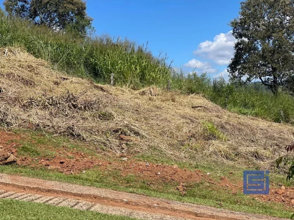 Imagem Terreno à venda, 889 m² por R$ 140.000 -Terreno com possibilidade de desmembramento - Loteamento GreenVille- Socorro/SP