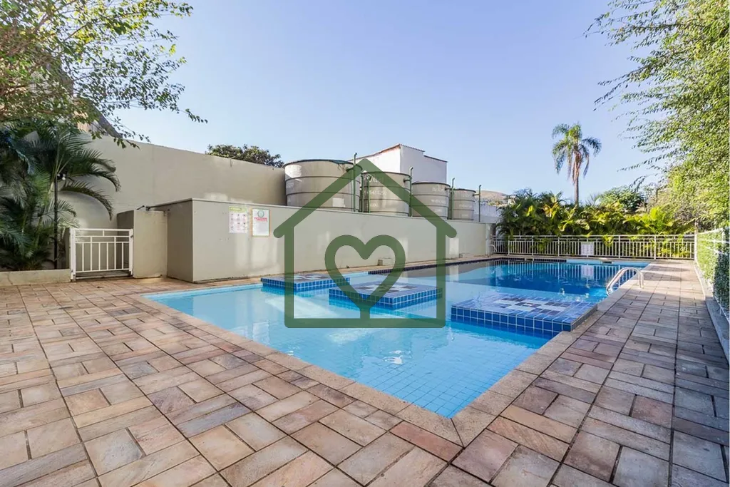 Imagem APARTAMENTO DE 51m², SEMIMOBILIADO, COM 2 DORMITÓRIOS (1 SUÍTE), BANHEIRO SOCIAL, COZINHA COM CHU...