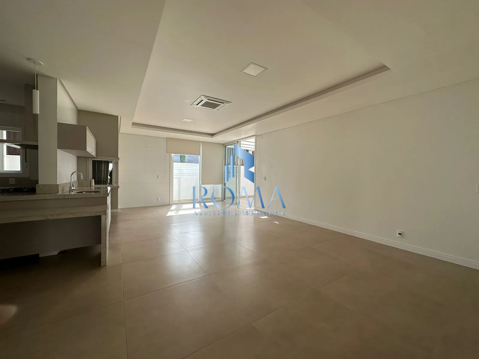 Imagem Casa em Condomínio 3 dormitórios à venda Camobi Santa Maria/RS