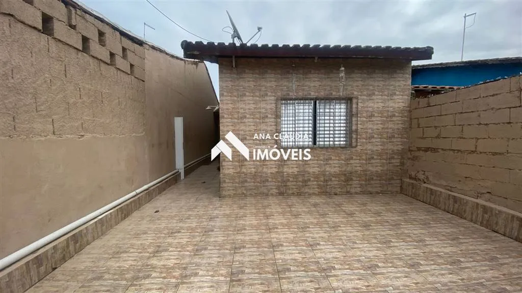 Imagem CASA COM 64,00 m² - JD SANTANA - MONGAGUA SP
