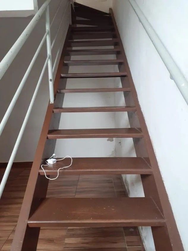 Imagem Vendo uma ótima casa em Betim ( valor 350.000,00 )