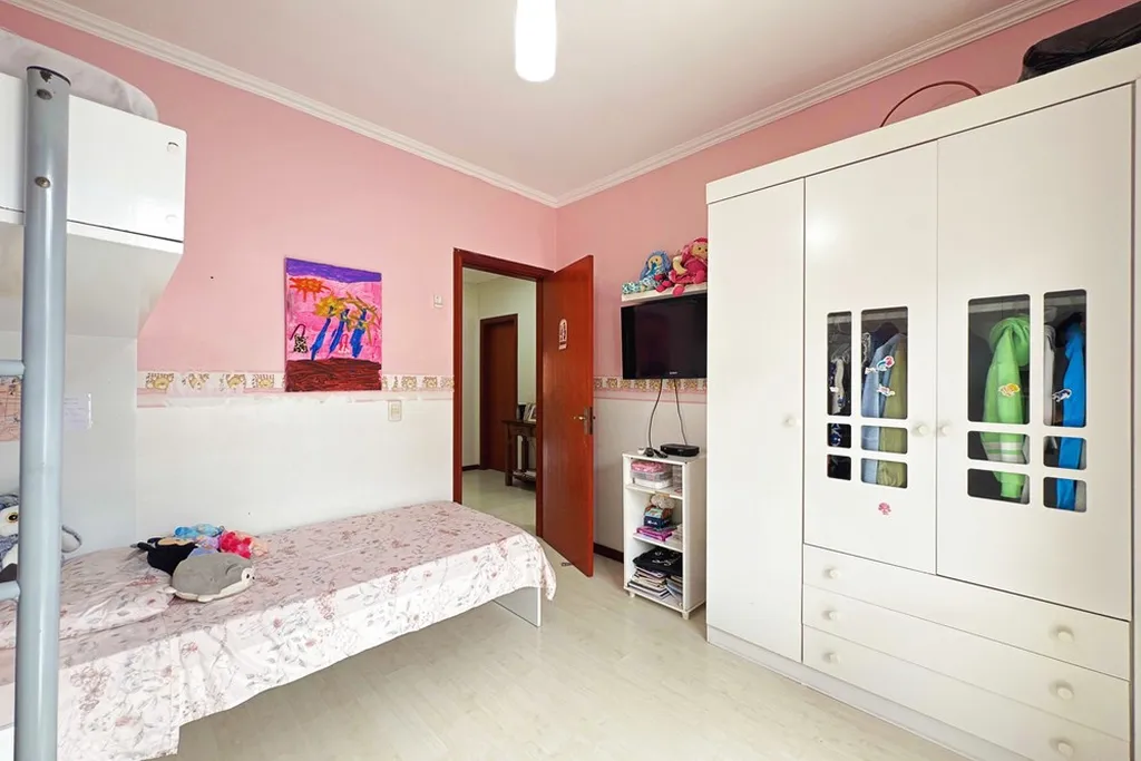 Imagem Casa de Condomínio em Hípica
