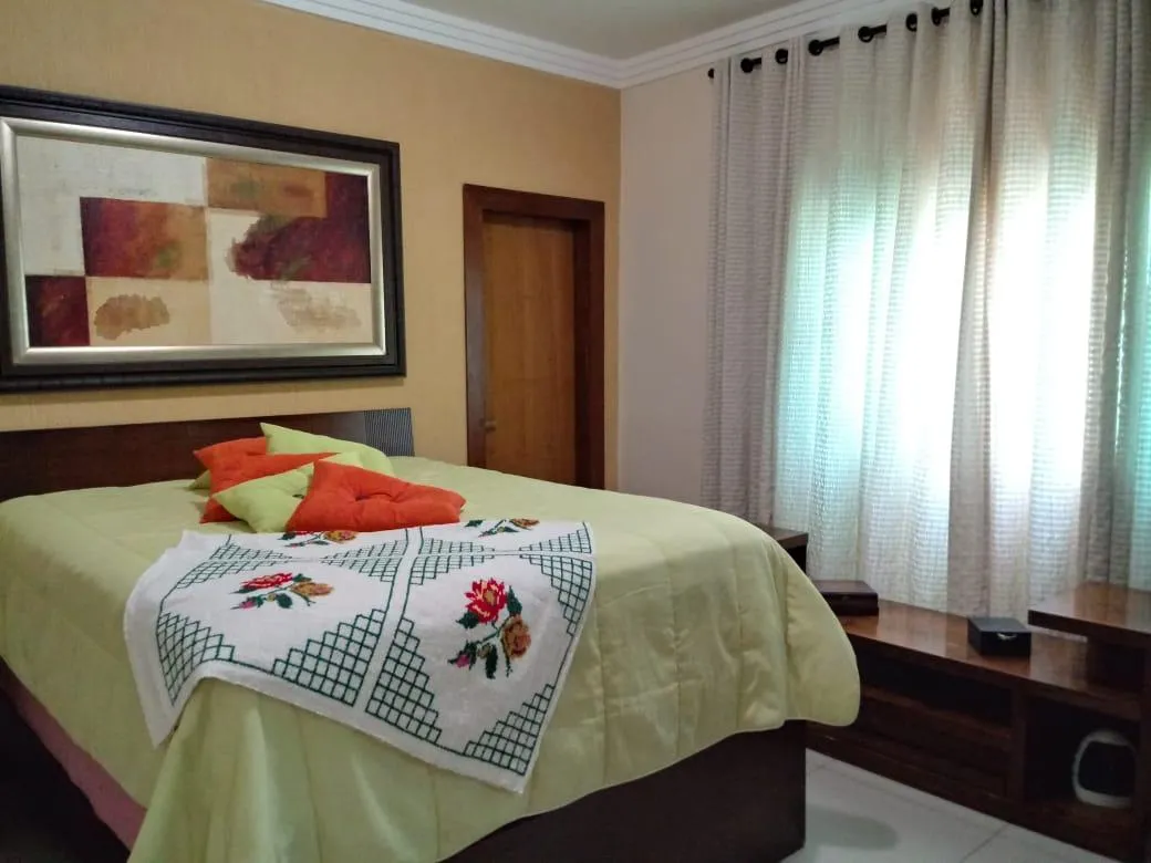 Imagem Vendo uma excelente chácara em Paraopeba/MG, com 2.010 m² de terreno