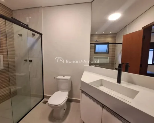 Imagem Encontre a casa dos seus sonhos no renomado Condomínio em Valinhos. Esta residência térrea, recé...