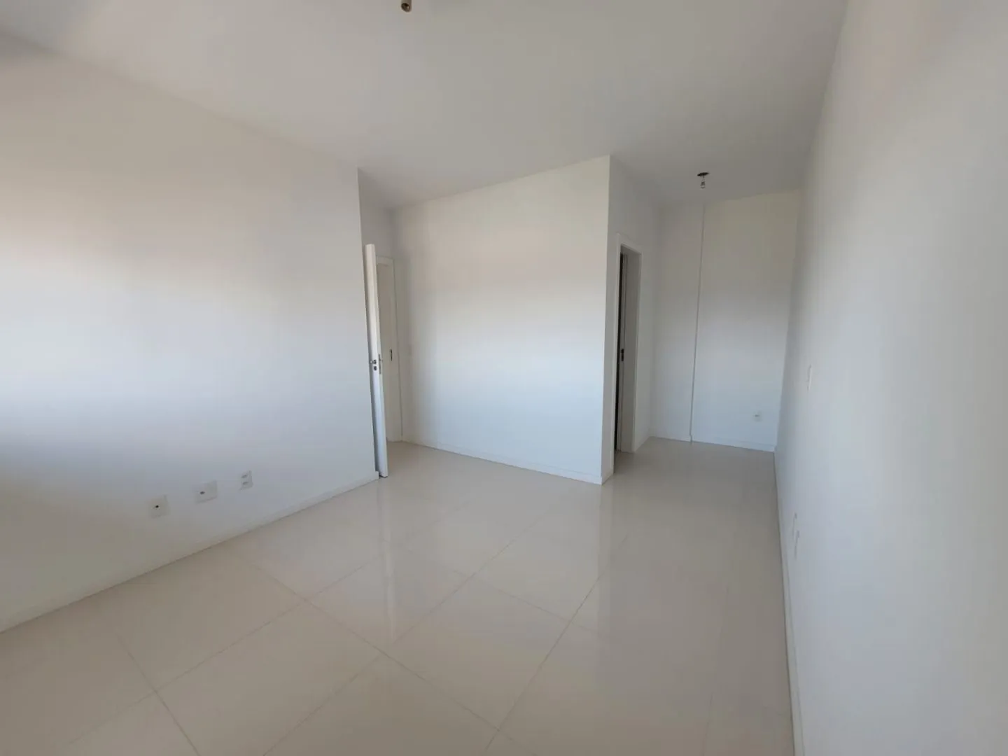 Imagem Apartamento Garden com Hidromassagem | 3 Dormitórios | 2 Vagas + Hobby Box | Estreito - Florianópolis