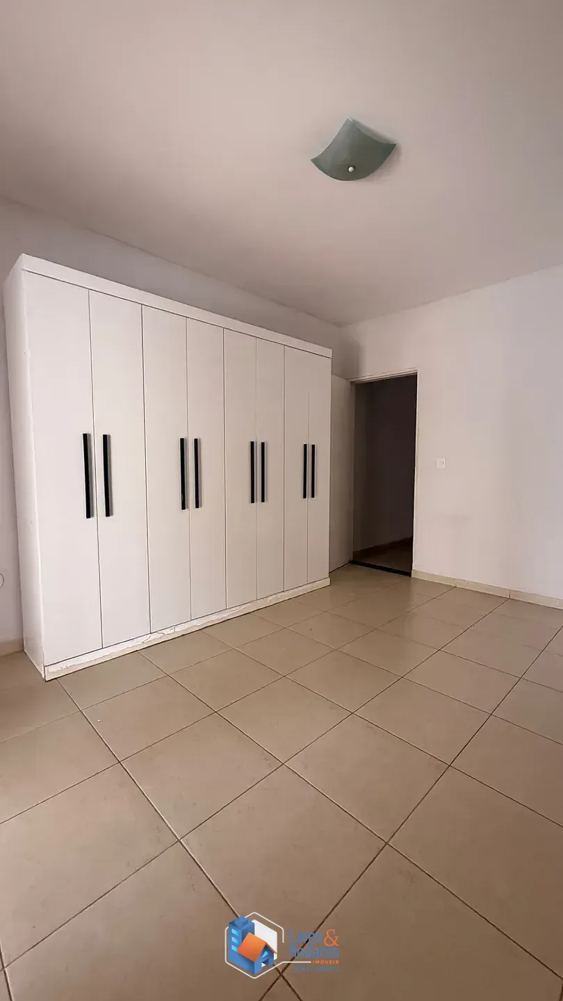 Imagem Sobrado para venda em Jardim Nova Germania com 4 quartos, sendo 4 suítes, 270m²