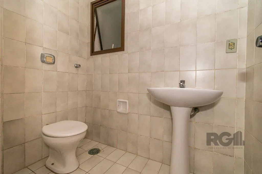 Imagem Apartamento no bairro Petrópolis de 2 dormitórios e vaga