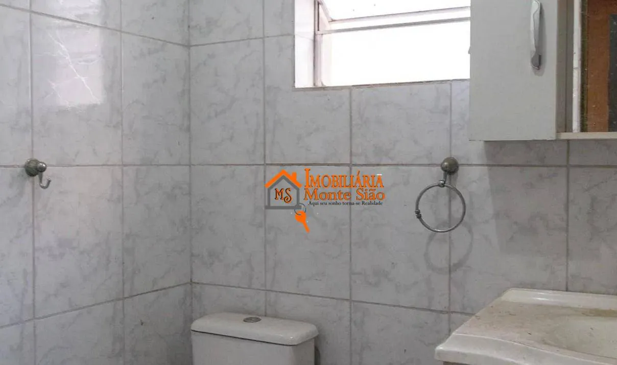 Imagem Casa com 3 dormitórios à venda, 240 m² por R$ 675.000 - Vila Augusta - Guarulhos/SP