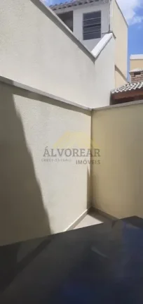 Imagem Sobrado à Venda 3 Dormitórios | 3 Min da Av. Sabará!