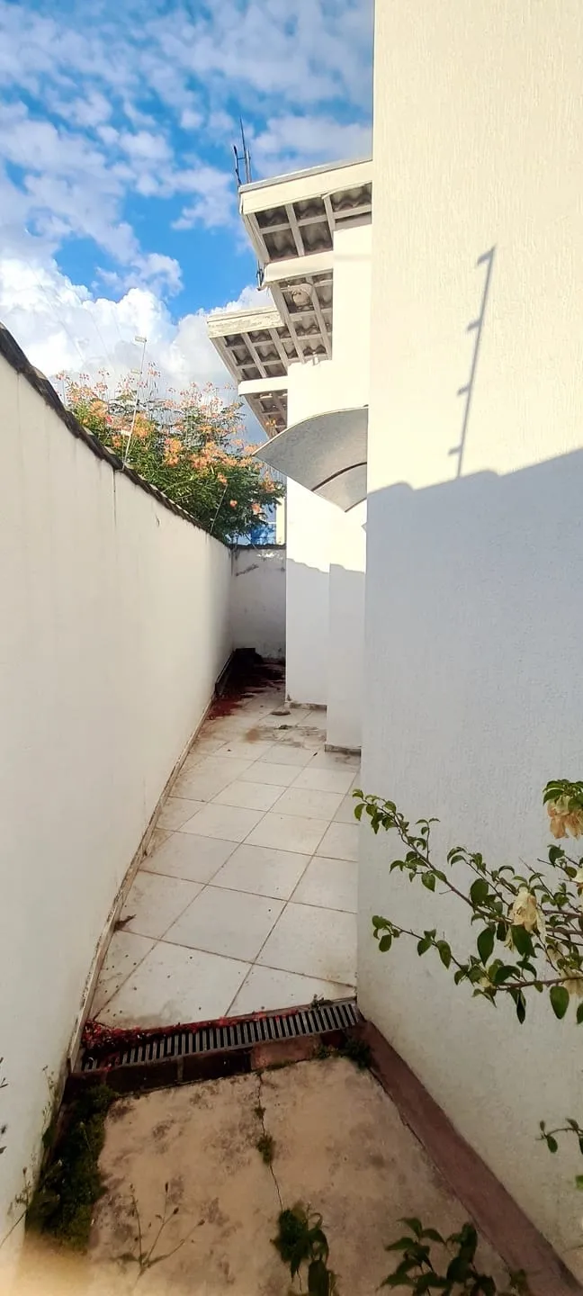 Imagem Casa à venda 3 Quartos, 1 Suite, 2 Vagas, Residencial Jardim Aurora, Pindamonhangaba - SP