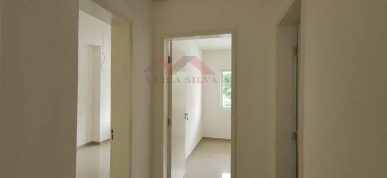 Imagem Casa em Condomínio para Venda em Teresina, Morros, 4 dormitórios, 1 suíte, 2 banheiros, 2 vagas