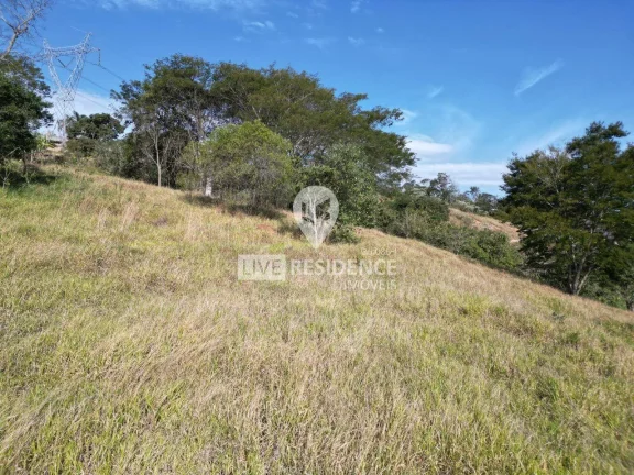 Imagem Única Itatiba: Sítio de 20.000 m² no Condomínio San Diego