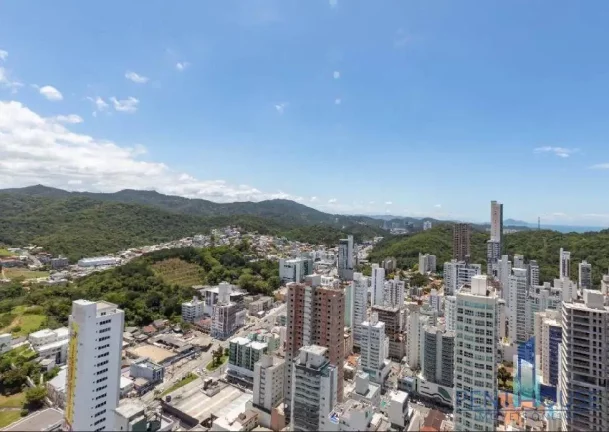 Imagem Apartamento Zona Central para Venda em Balneário Camboriú, CENTRO, 4 dormitórios, 4 suítes, 5 banheiros, 3 vagas