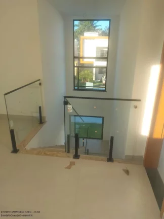 Imagem Casa de luxo em condomínio à venda em Catu de Abrantes, Camaçari-BA: 4 quartos, 4 suítes, 3 salas e 156m². Chegou a sua vez!