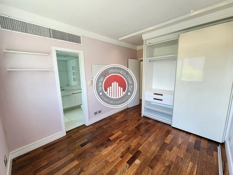 Imagem Apartamento a Venda no bairro Barra da Tijuca - Rio de Janeiro, RJ