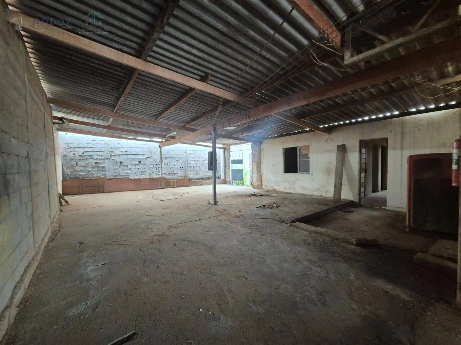 Imagem Ponto Comercial 300 m² - Ótima Visibilidade