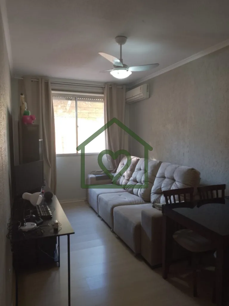 Explore a oportunidade de adquirir um excelente apartamento térreo no bairro Jardim Sabará, em Por...