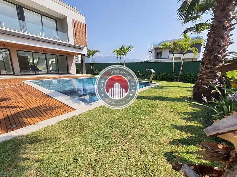 Imagem Casa Alto Padrão a Venda no bairro Barra da Tijuca - Rio de Janeiro, RJ
