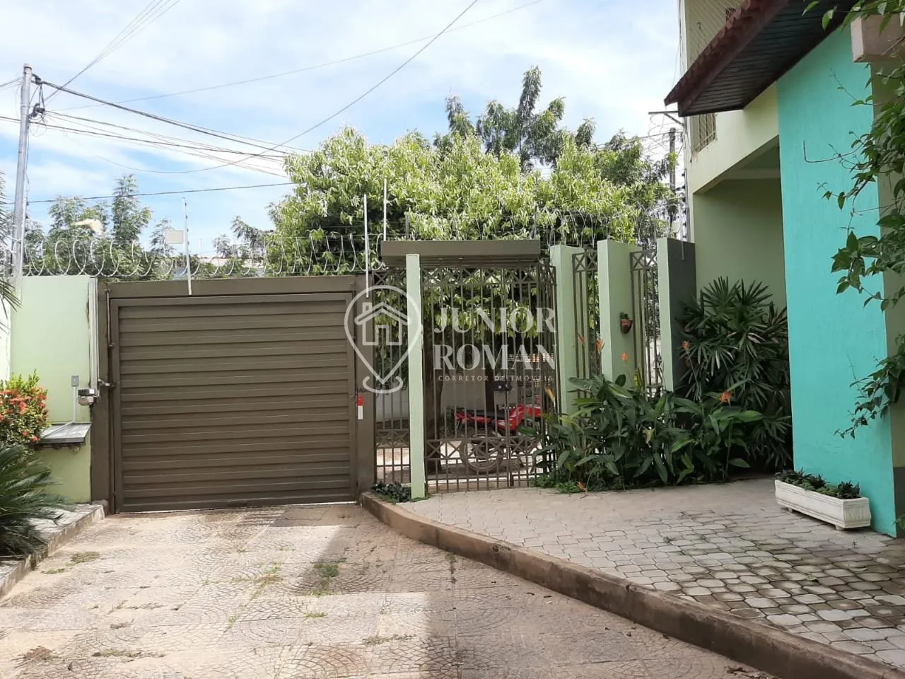 Imagem SOBRADO 2 SUÍTES EM VILLAGE - SANDRA REGINA | BARREIRAS-BA
