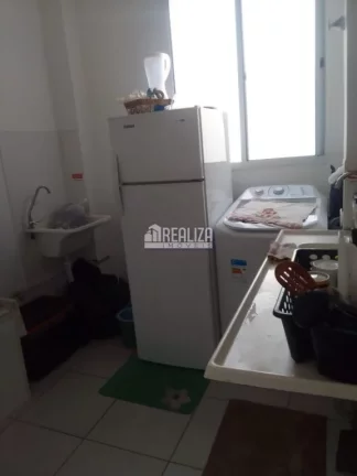 Imagem Apartamento com 2 dormitórios no Condomínio Residencial Veneza, no bairro Vila Arquelau, em Uberaba