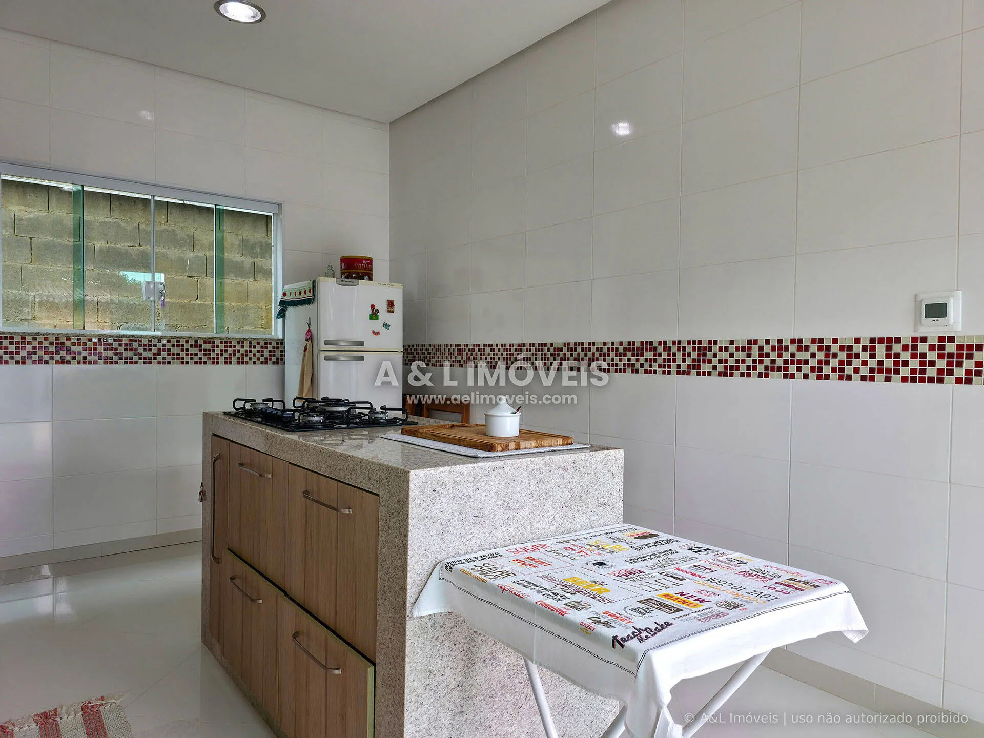 Imagem Casa em Tremembé | 313 m², 4 Suítes, Piscina e Área Gourmet