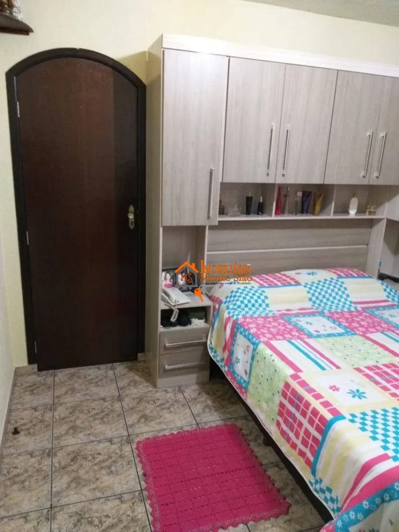 Imagem Sobrado com 3 dormitórios à venda, 100 m² por R$ 640.000,00 - Parque Piratininga - Itaquaquecetuba/SP
