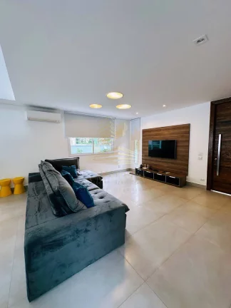 Foto do imóvel CASA MODERNA NA PRAIA