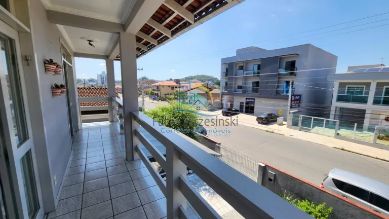 Imagem Sobrado averbada Bairro Floresta