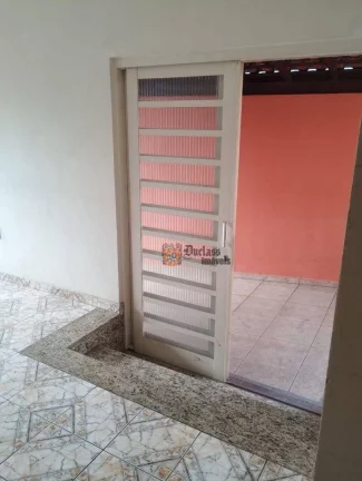 Imagem Casa com 5 dormitórios à venda, 165 m² por R$ 1.450.000,00 - Centro - Extrema/MG