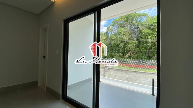 Imagem Mosaico Ponta Negra, Casa com: 234,21m² I 3Suítes, 04 vagas!