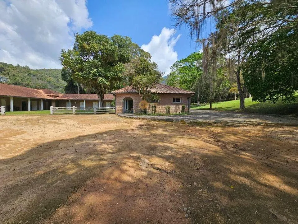 Imagem Empreendimento para Venda em Teresópolis / RJ no bairro Parque do Imbui