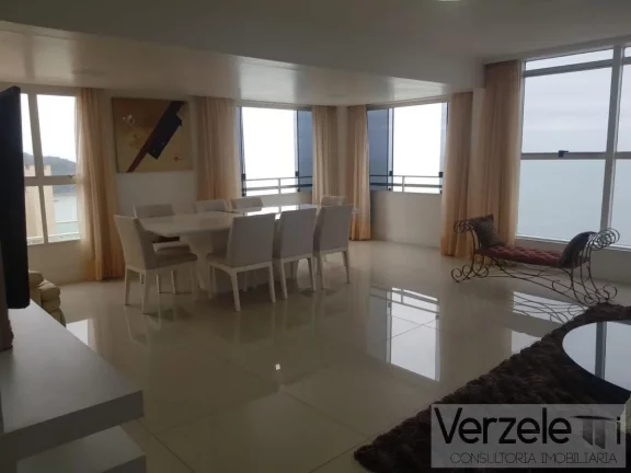 Imagem Apartamento para Temporada em Balneário Camboriú / SC no bairro Centro