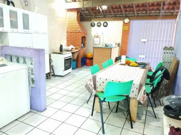 Imagem Sobrado com 3 Quartos à Venda, 150 m² em Guilhermina - Praia Grande