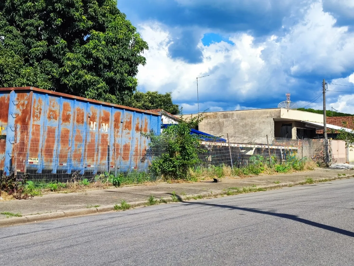 Foto do imóvel Terreno à venda e locação 325M², Cidade Nova, Pindamonhangaba - SP