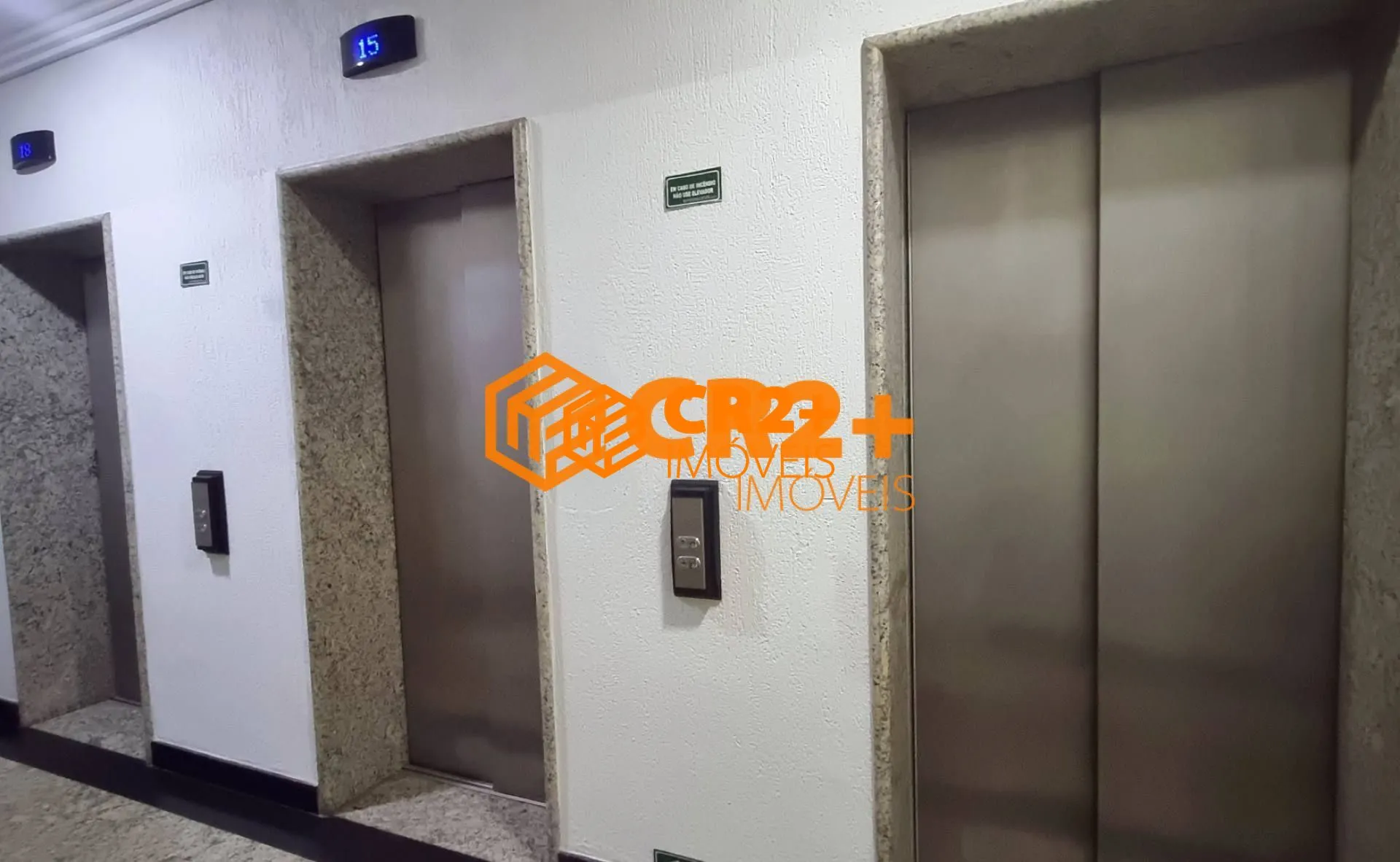 Imagem Imóvel Comercial a Venda no Centro Histórico em São Paulo, 373m²