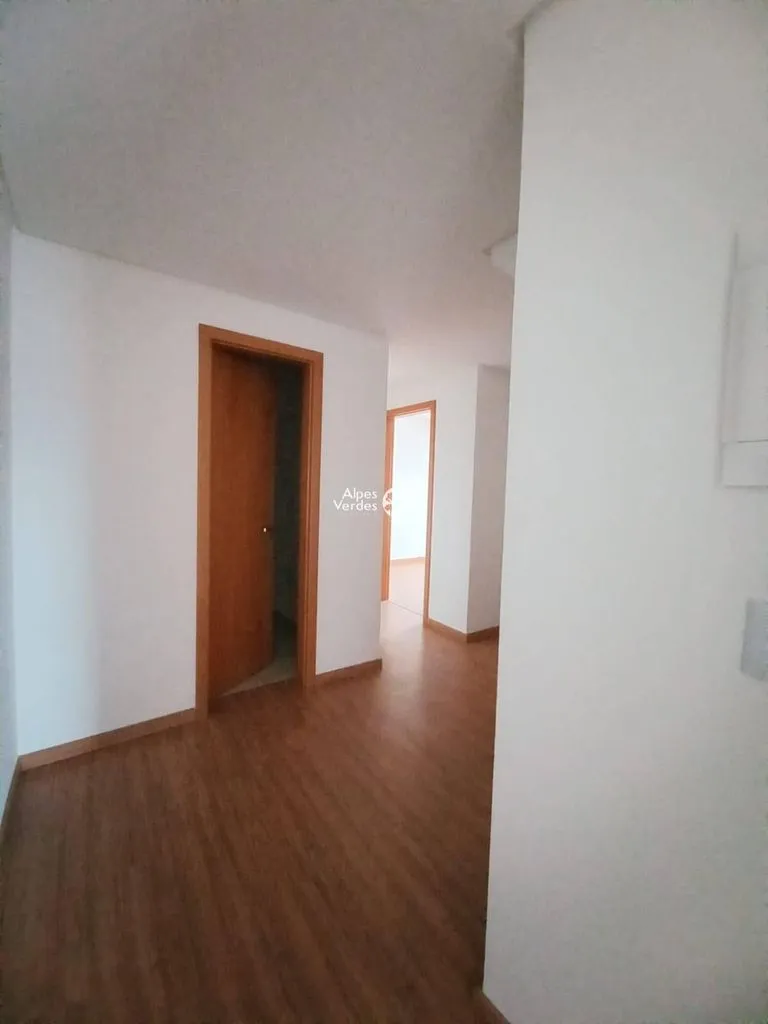 Imagem Vende-se apto próx ao centro de Gramado- 4 Quartos- R$1.730.000,00