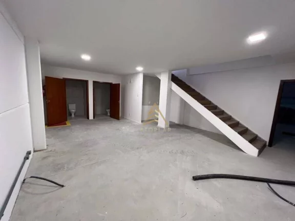 Imagem Galpão à venda, 750 m² por R$ 4.600.000,00 - Alto Perequê - Porto Belo/SC