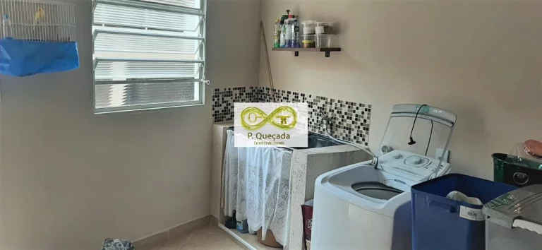 Imagem EXCELENTE CASA COM 229m² CONSTRUIDA COM TERRENO 258m²