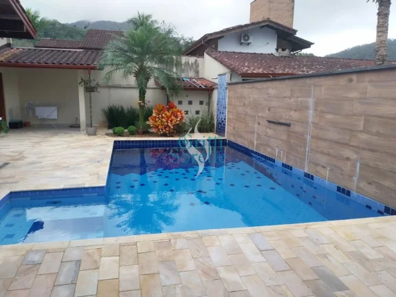 Imagem Casa em Condomínio Fechado à Venda em Horto Florestal - Ubatuba/SP.