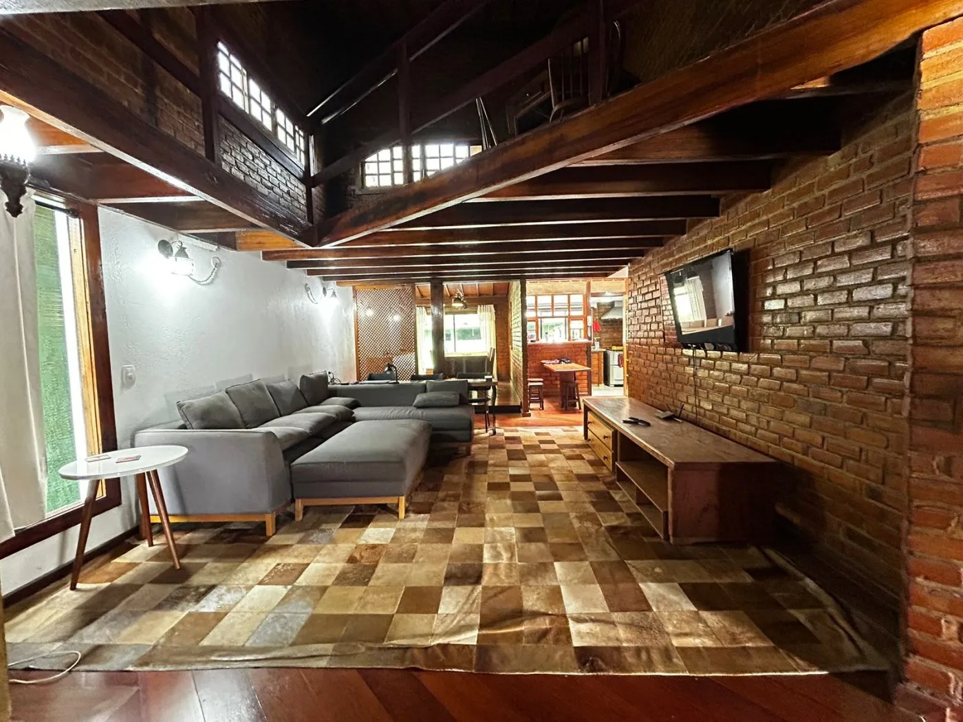 Imagem Casa para Venda em Petrópolis / RJ no bairro Samambaia