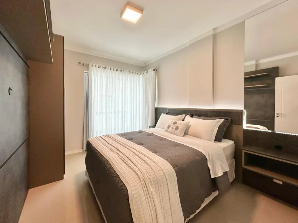 Imagem Apartamento 3 Dormitórios - Bairro Zona Nova