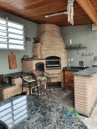 Foto do imóvel Lindo sobrado 177 metros, com excelente localização 3 dormitórios, 3 vagas, quintal espaço gourmet com ótimo valor !,