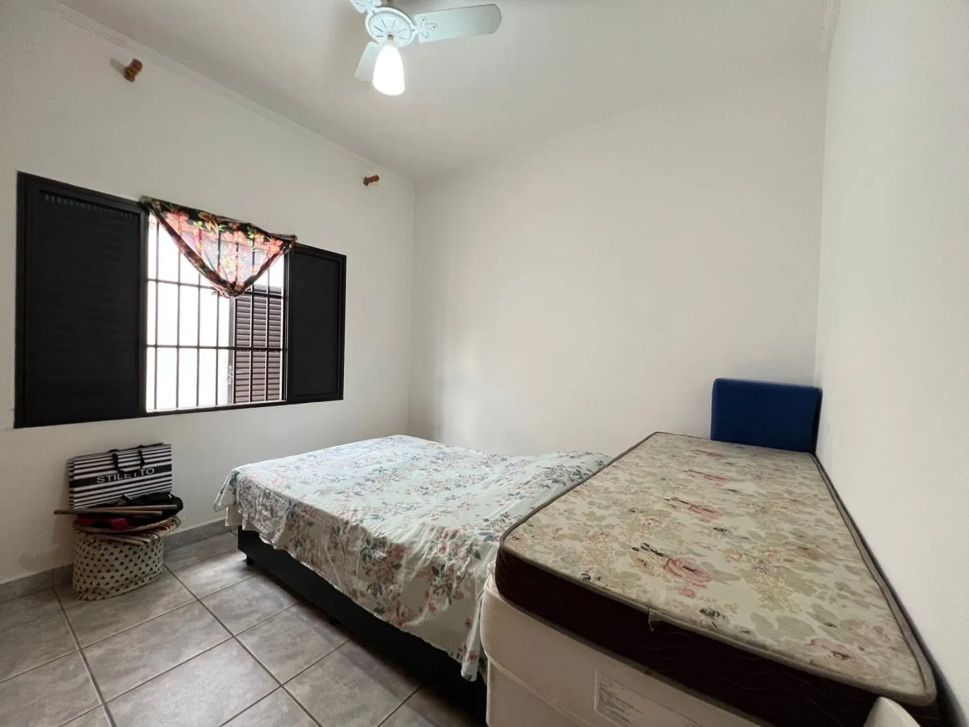 Imagem Casa para Venda em Praia Grande, Real, 2 dormitórios, 1 banheiro, 2 vagas