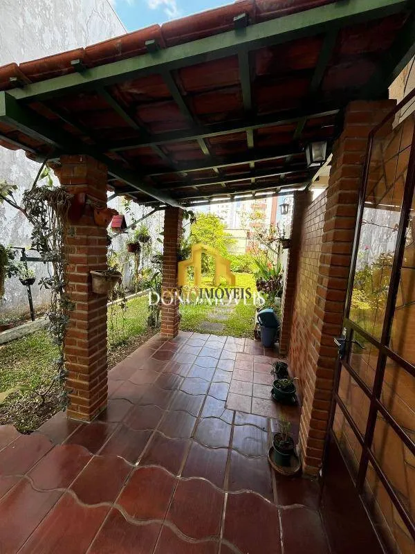 Imagem Casa 218 m² 3 dorms 1 suíte quintal Jardim Bela Vista Santo André