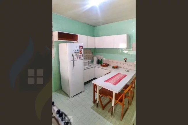 Imagem Casa de 3 dormitórios sendo 1 suíte, 2 banheiros, 2 vagas, com 110m² em Paulicéia, São Bernardo do Campo