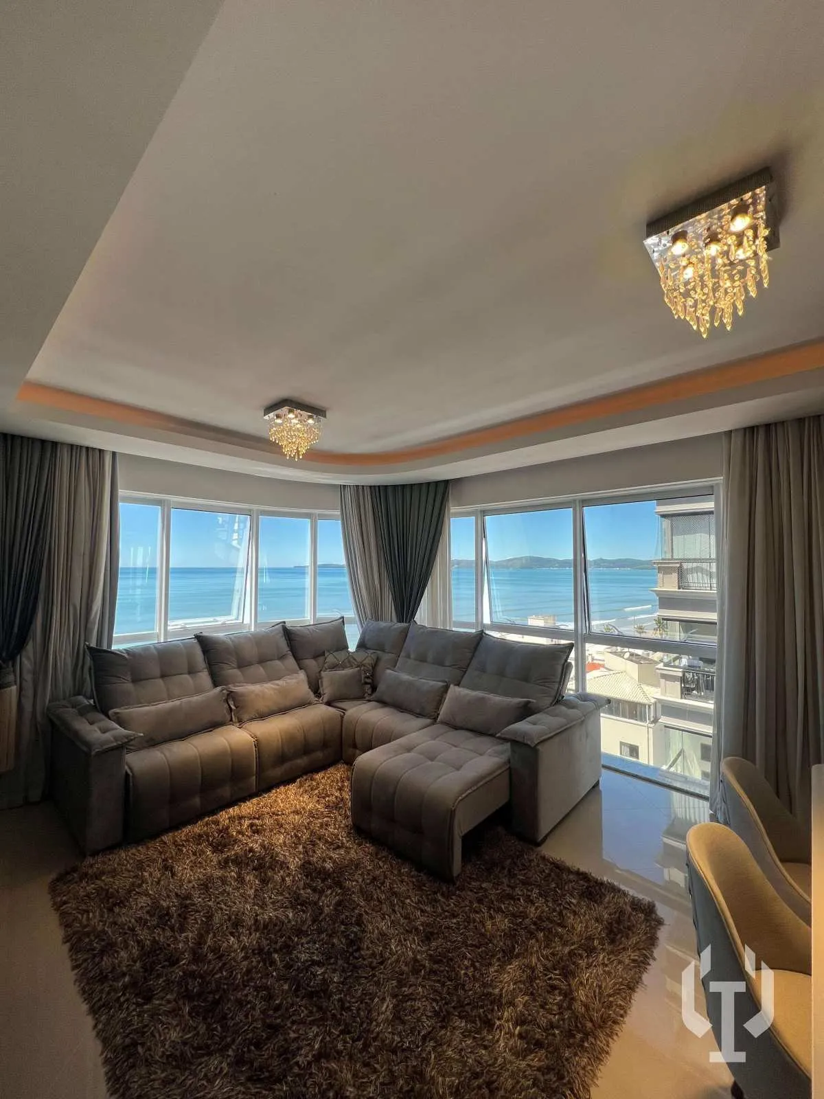 Imagem Apartamento à venda, no Blue Safira, em Itapema, Meia Praia, com 3 quartos, 130m2