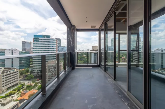 Imagem Conjunto comercial com 301,39 m2 em Pinheiros.
