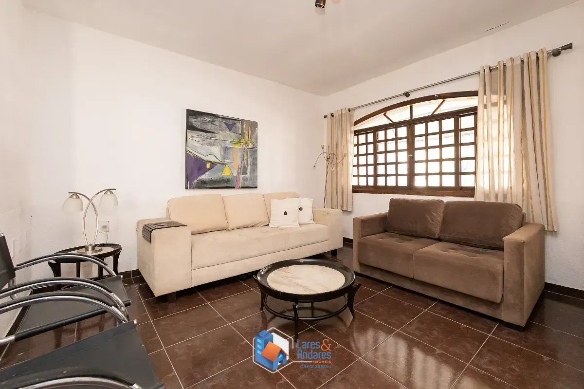 Imagem Sobrado para venda em Vila Palmeiras com 3 quartos, sendo 1 suíte, 164m²